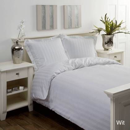 Papillon Uni Satin Dekbedovertrek Lits jumeaux(240x200/220 Cm + 2 Slopen) Katoen Satijn Wit